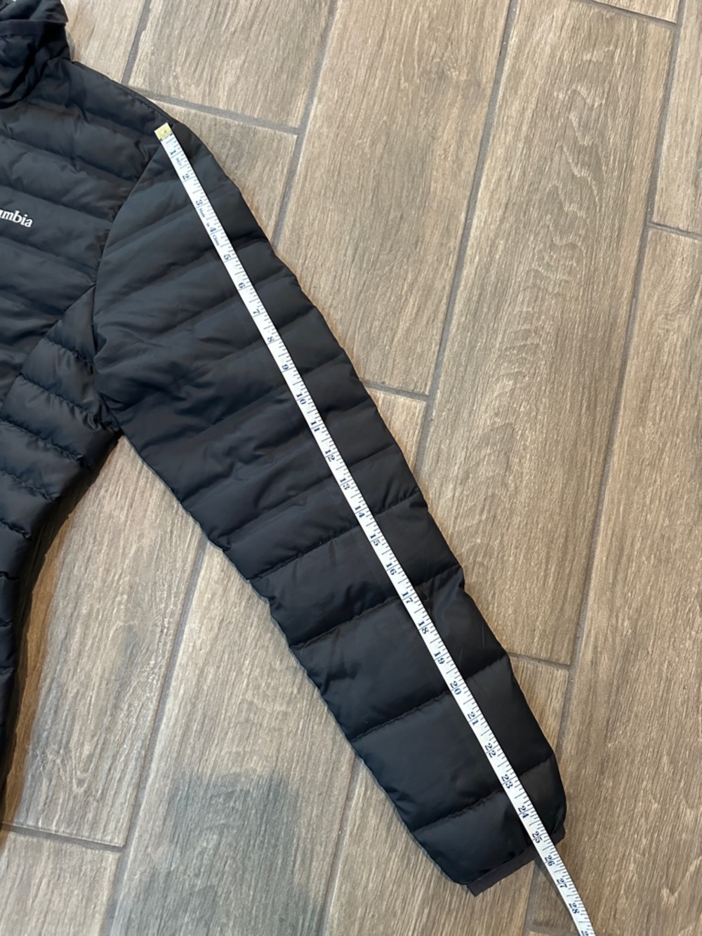 Columbia Womens Black Quilted Packable Puffer Jacket. Size Small. Zip Front - Picture 8 of 9